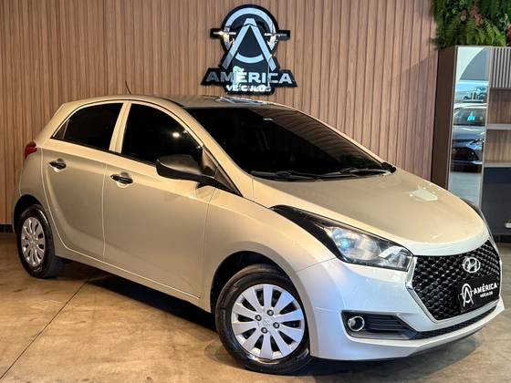 HYUNDAI HB20 1.0 UNIQUE 12V FLEX 4P MANUAL HYUNDAI HB20 1.0 UNIQUE 12V FLEX 4P MANUAL